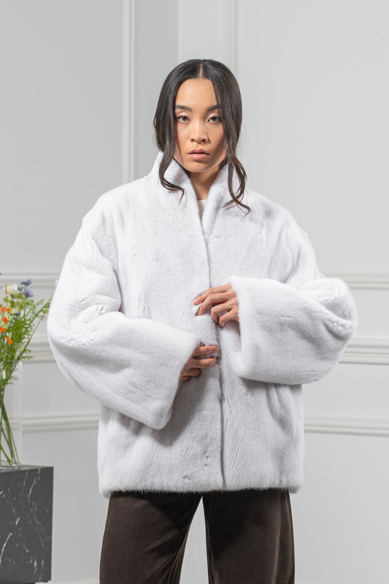 White Mink Fur Short Jacket - Women's Velvet Short Jacket L/O 24M4133