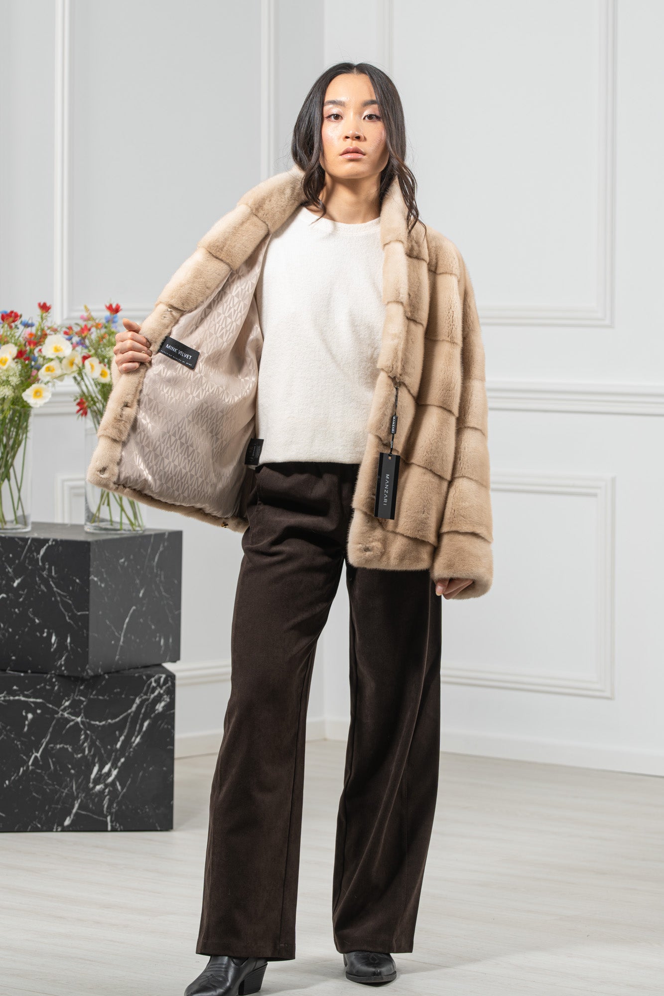 Palomino Mink Fur Short Jacket - Women's Velvet Short Jacket A/K