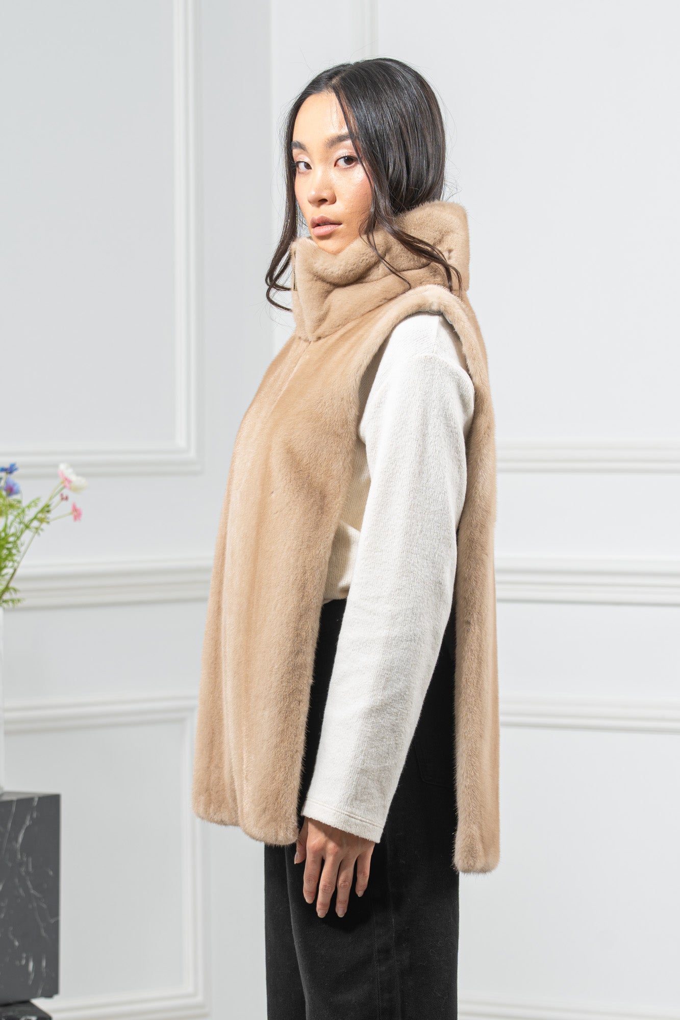 Palomino Mink Fur Vest - Women's Velvet Vest L/O 24M4136