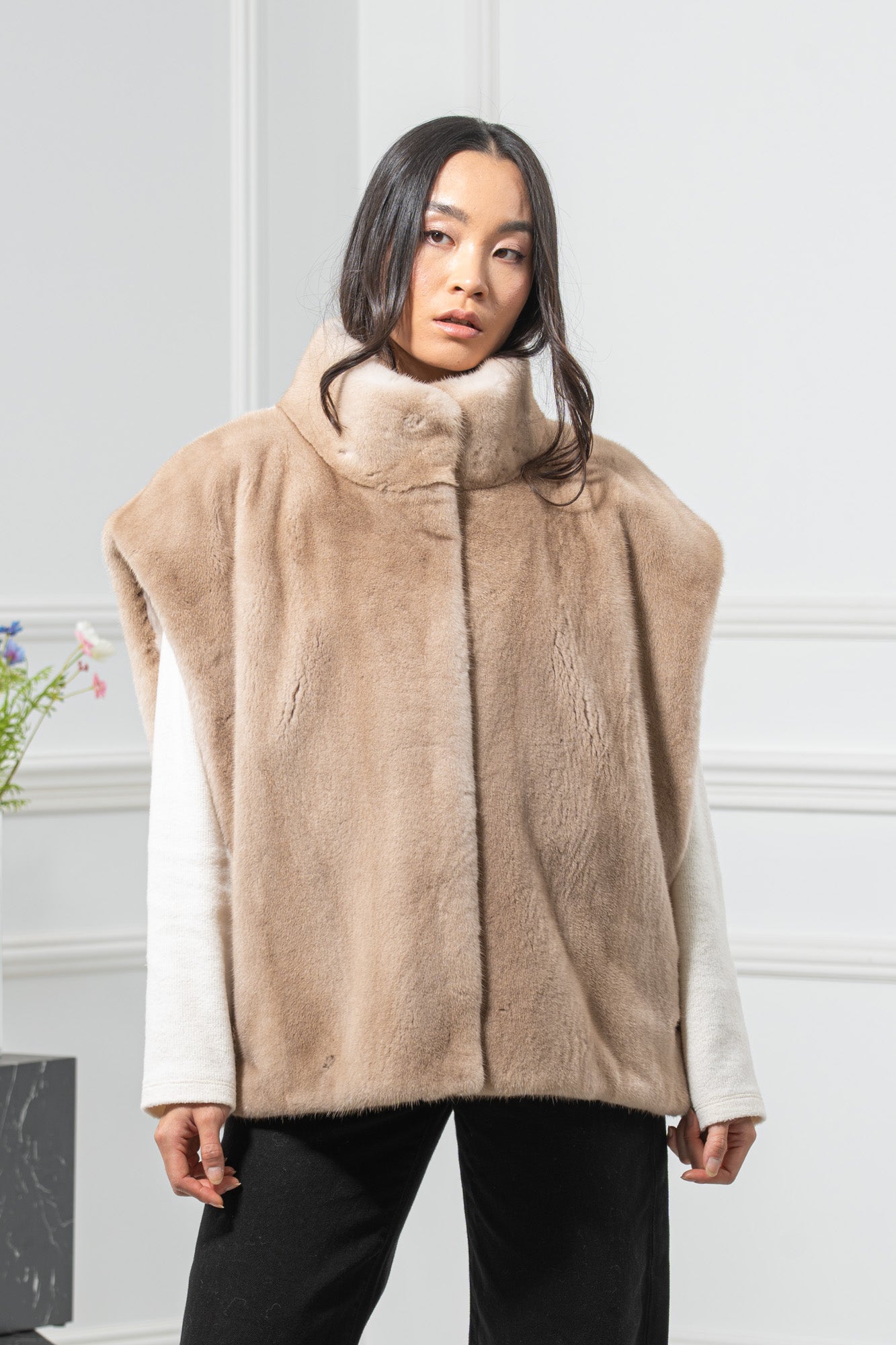 Palomino Mink Fur Vest - Women's Velvet Vest L/O 25M7110-2
