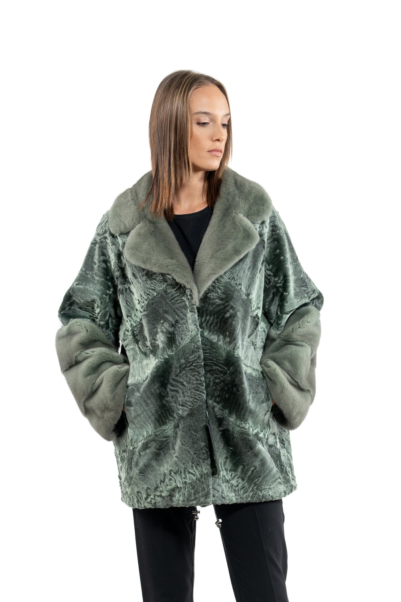 SWAKARA SKIN GREEN METAL LONG HAIR SHORT JACKET A/K 20M677