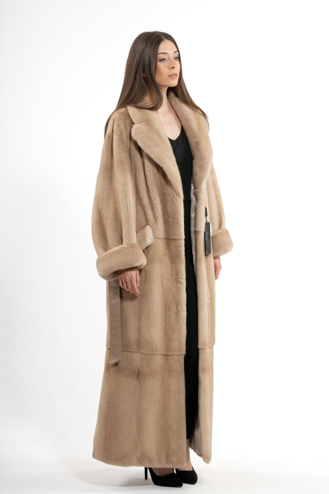 Exclusive Palomino Mink fur coat by manzari