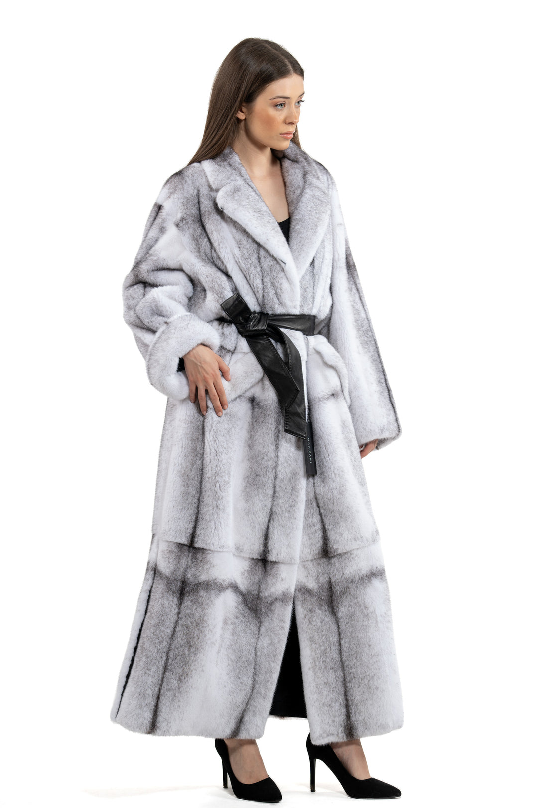 Premium Blackcross Mink fur coat for a sophisticated style
