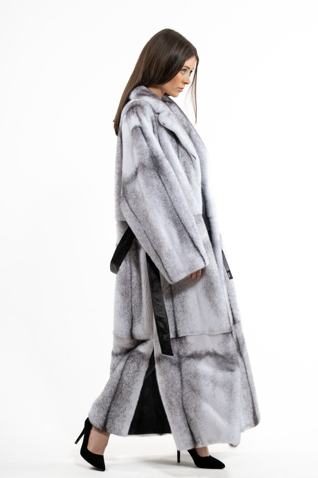 Exclusive Blackcross Mink fur coat by manzari