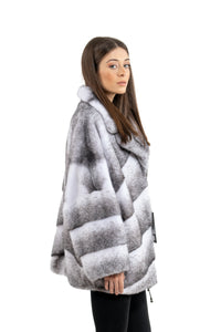 Manzari Blackcross Mink fur coat with a modern touch