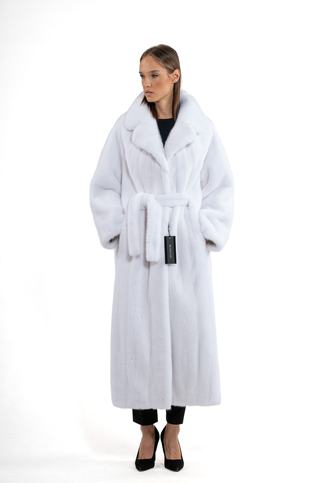 Mink Male White Velvet Coat L/O 25M5485?S20