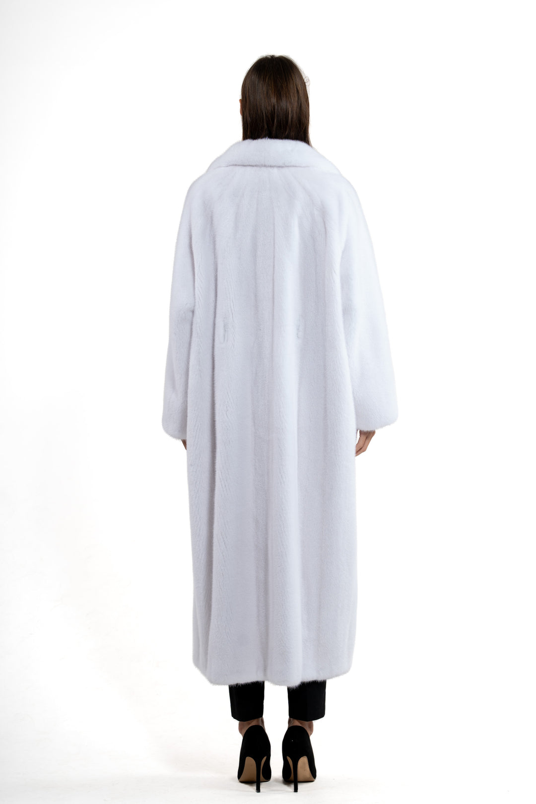 Mink Male White Velvet Coat L/O 25M5485?S20