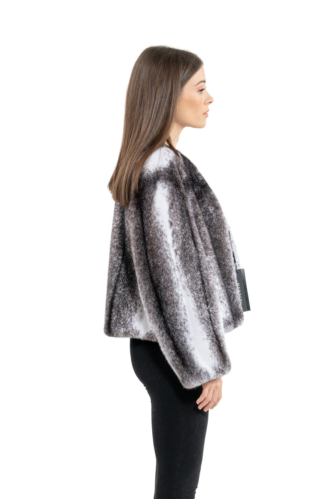Manzari Blackcross Mink fur coat with a modern touch