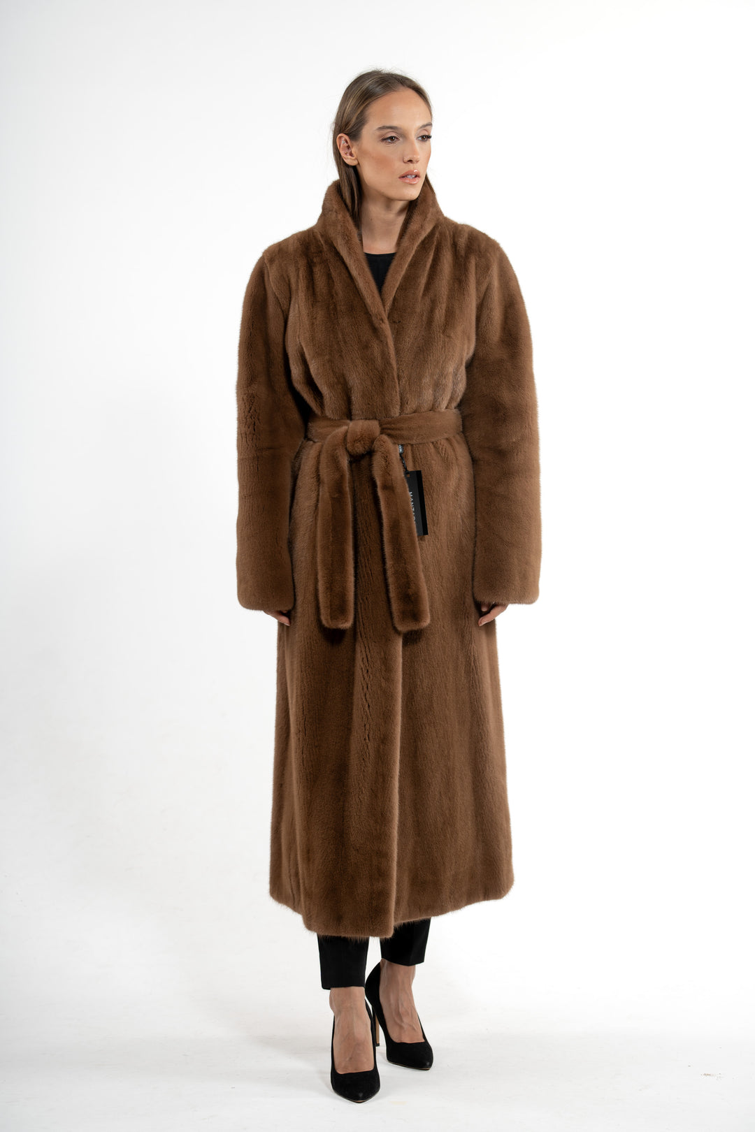 Manzari Maple Mink fur coat for timeless elegance