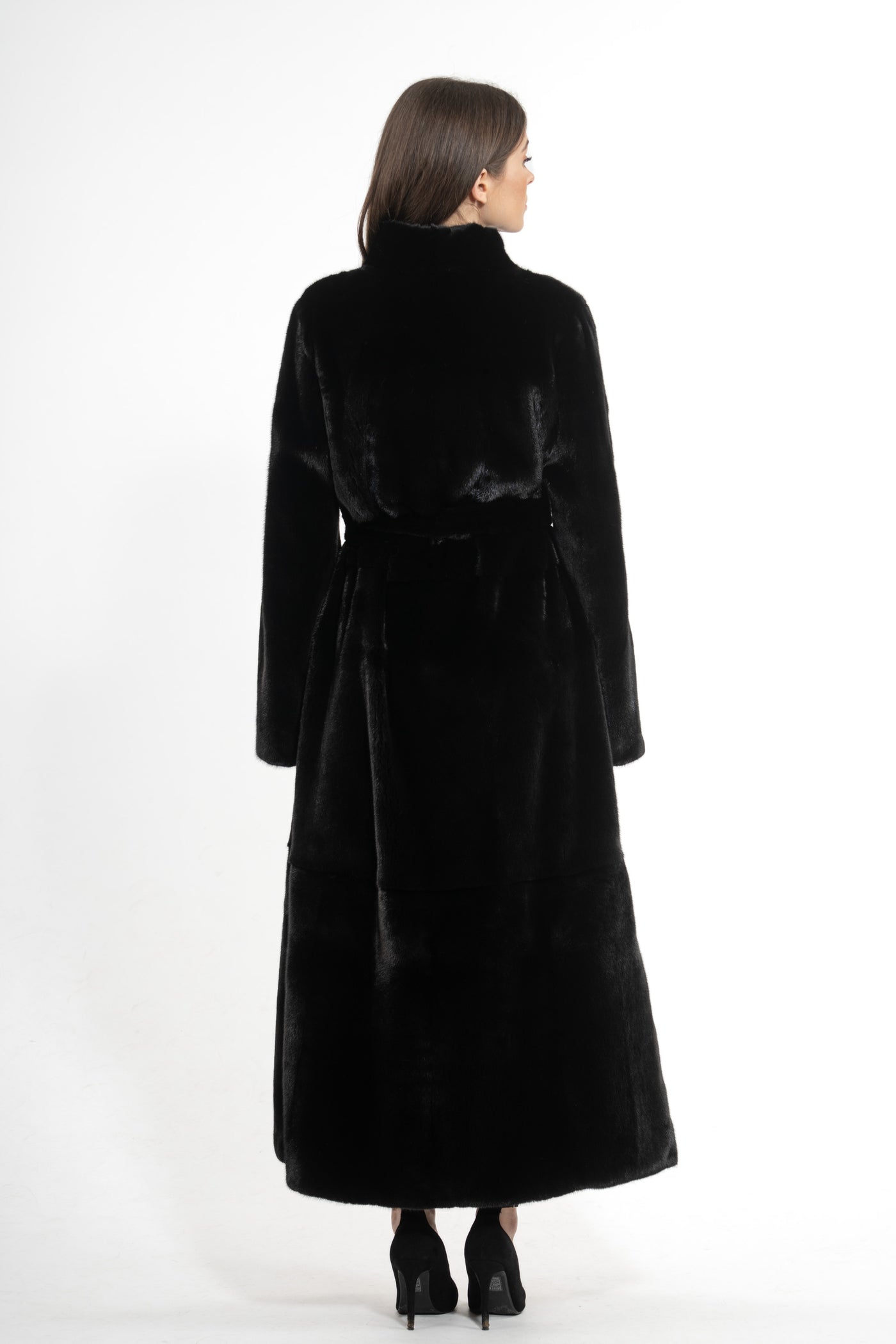 MINK FEMALE BLACKGLAMA COAT S/S 25M5962