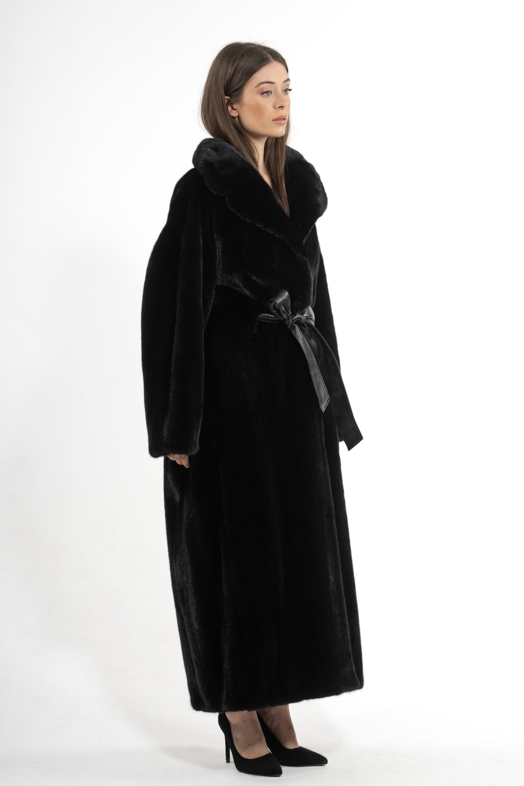 Exclusive Black Mink fur coat by manzari