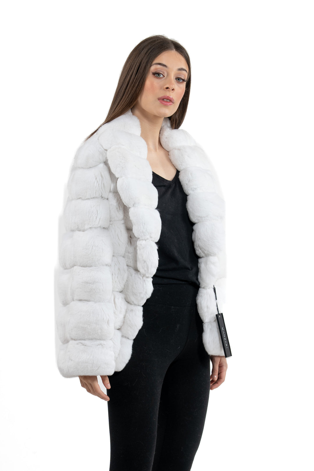 Manzari Snow White Chinchilla fur coat with a modern touch