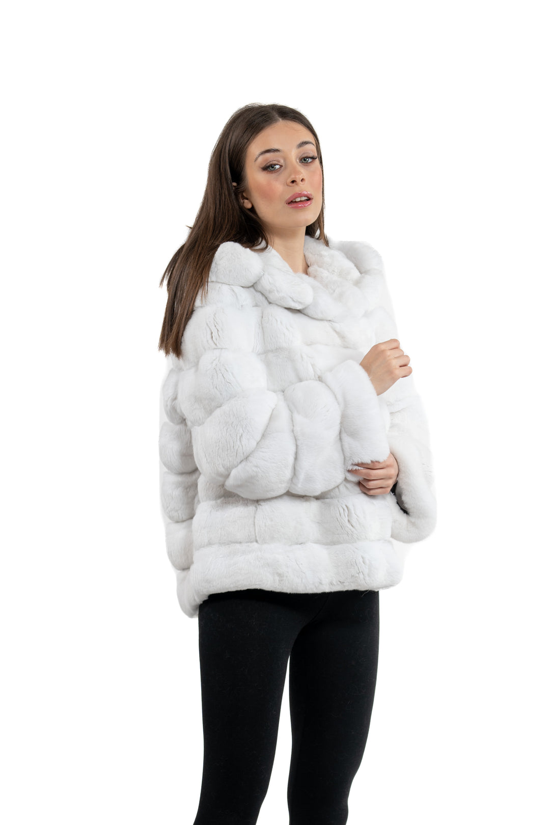 Manzari Snow White Chinchilla fur coat with a modern touch