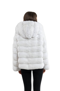 Manzari Snow White Chinchilla fur coat for ultimate elegance