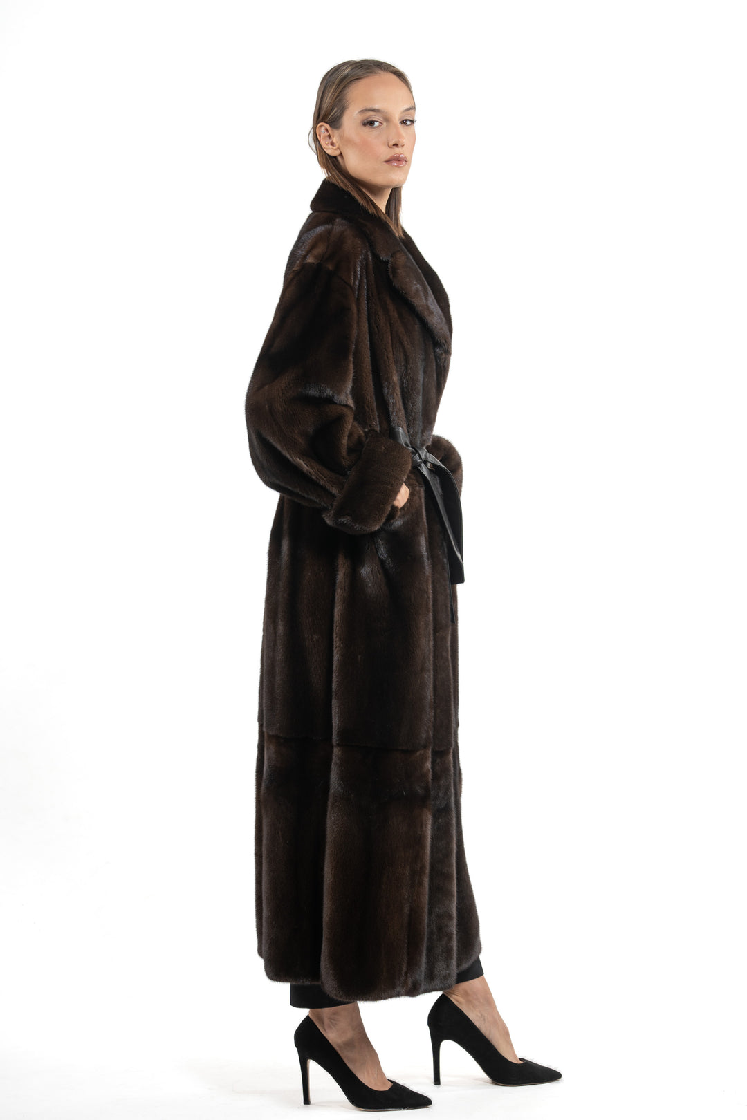 Exclusive Mahogany Mink fur coat by manzari