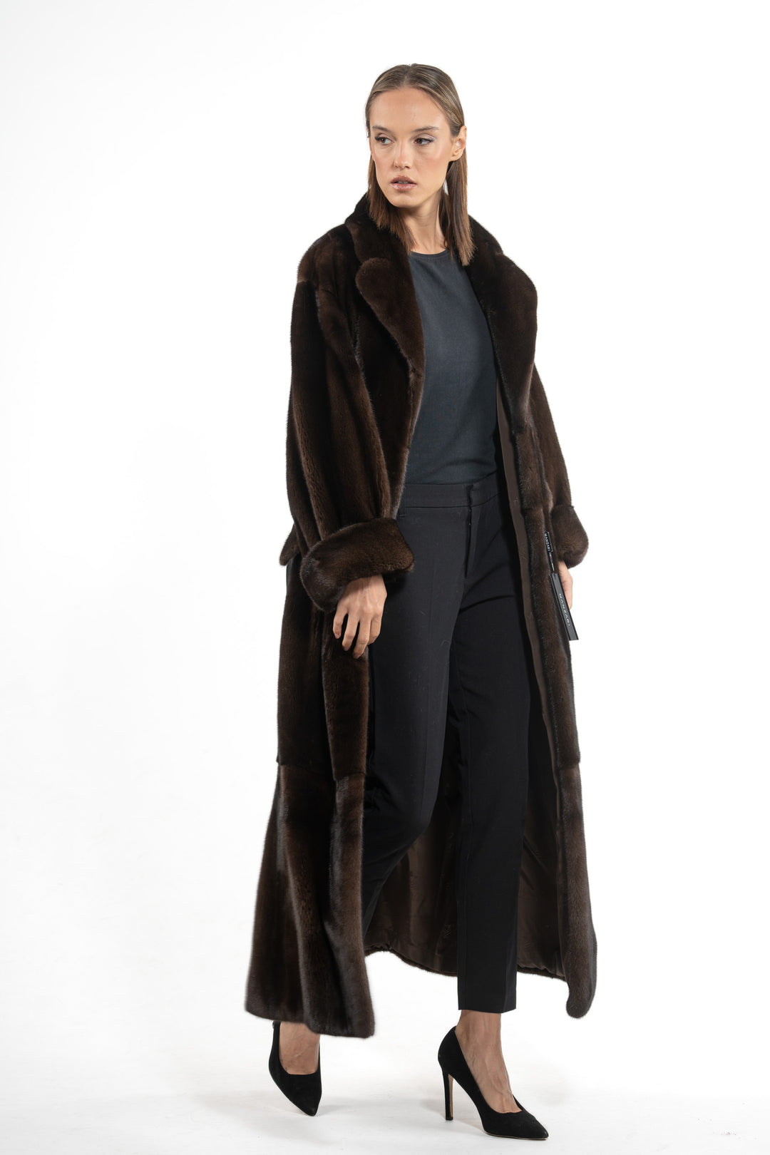Classic mink fur coat by manzari