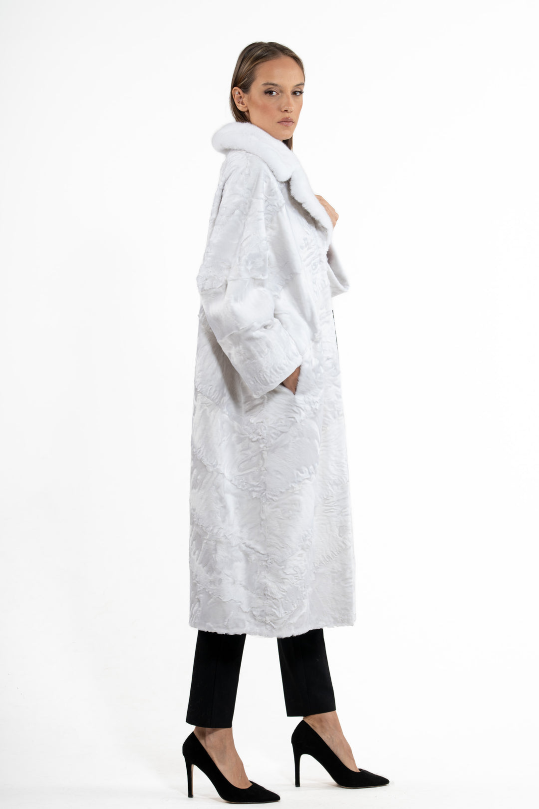 Chic White Swakara fur coat by manzari for a standout look