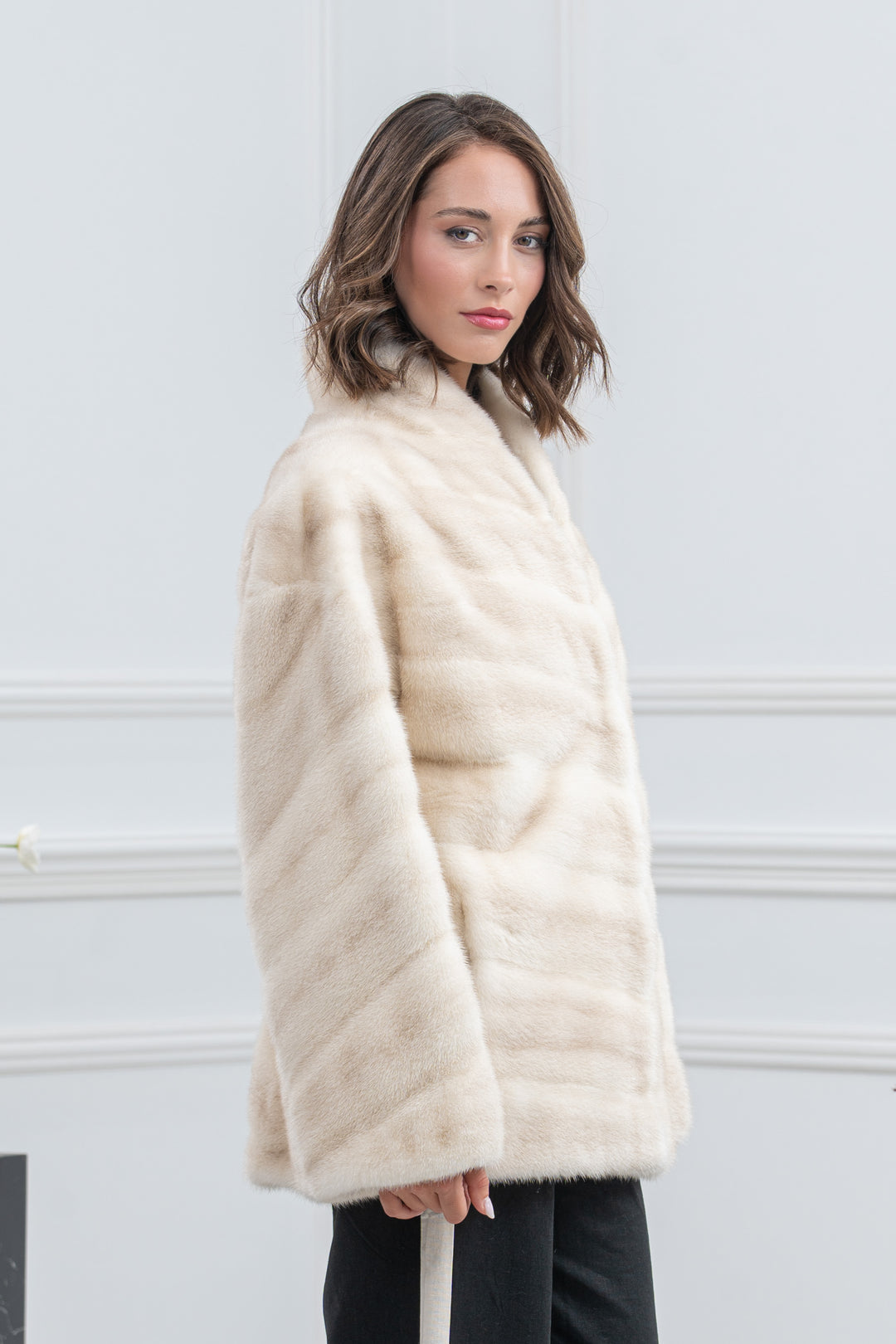Cinnamon Mink Fur Short Vest - Women&