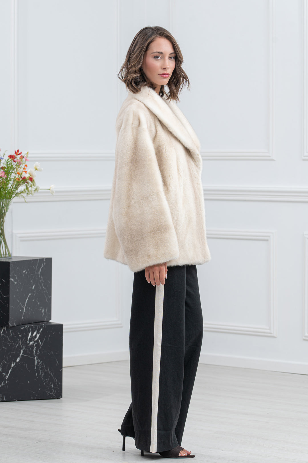 Cinnamon Mink Fur Short Jacket - Women&