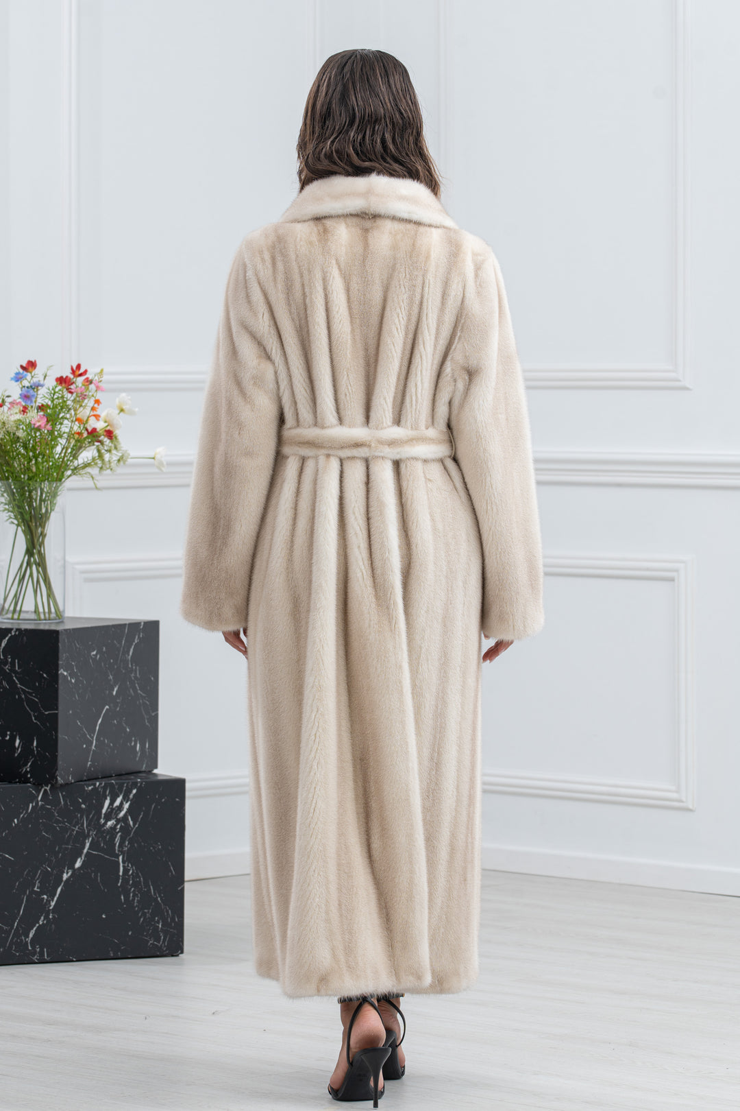 Cinnamon Mink Fur Coat - Women&