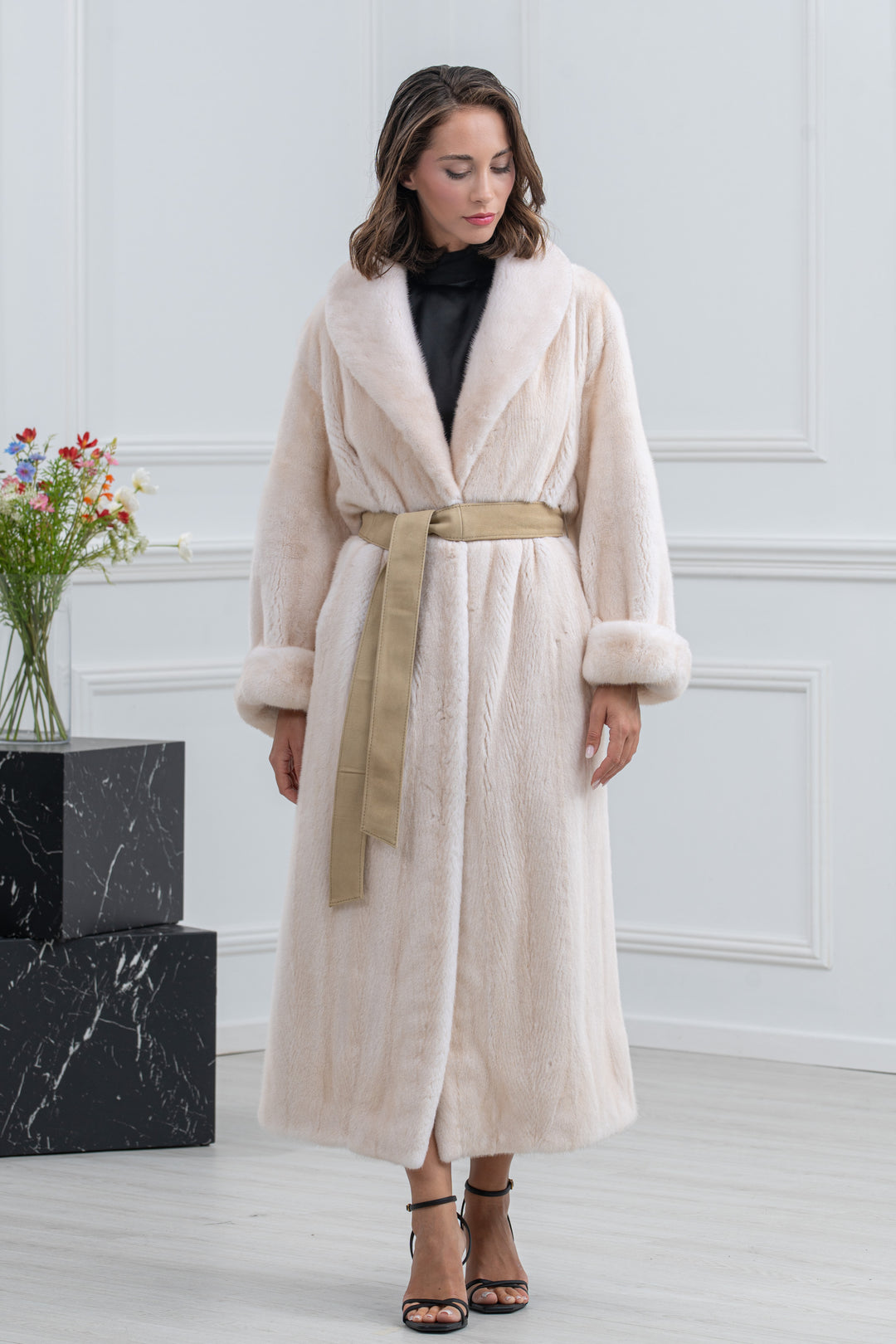 Pearl Mink Fur Coat - Women&