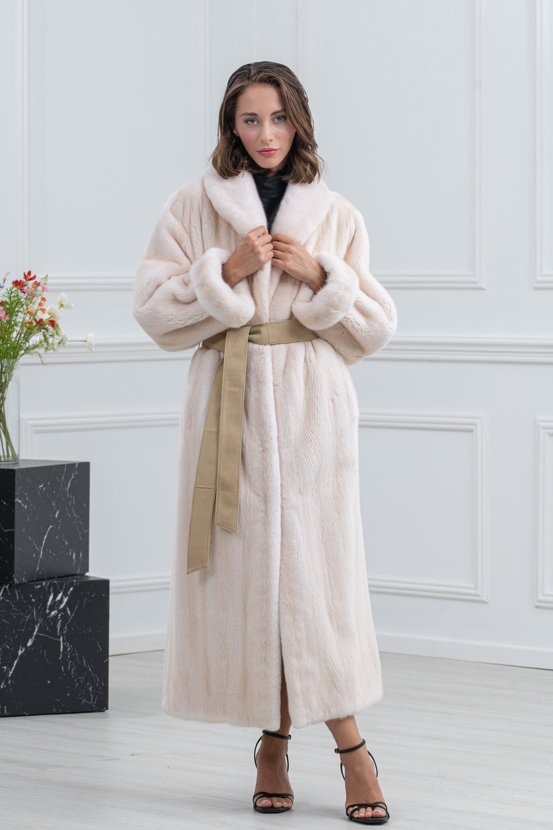 Pearl Mink Fur Coat - Women&