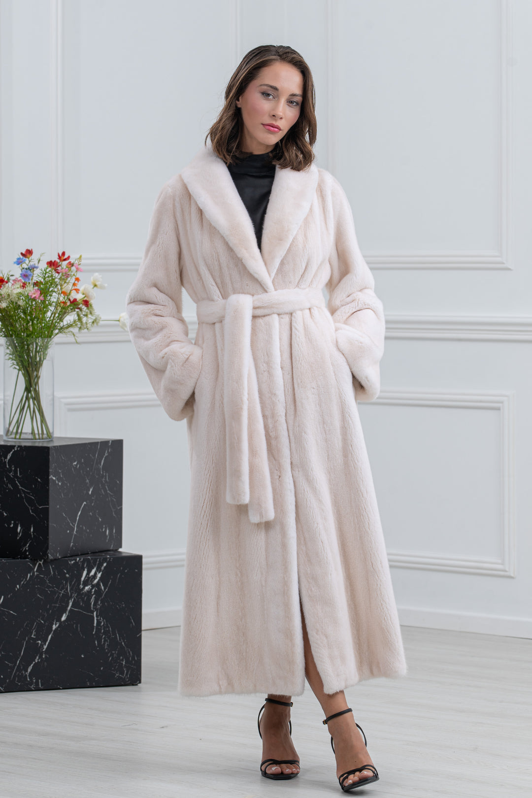 Pearl Mink Fur Coat - Women&