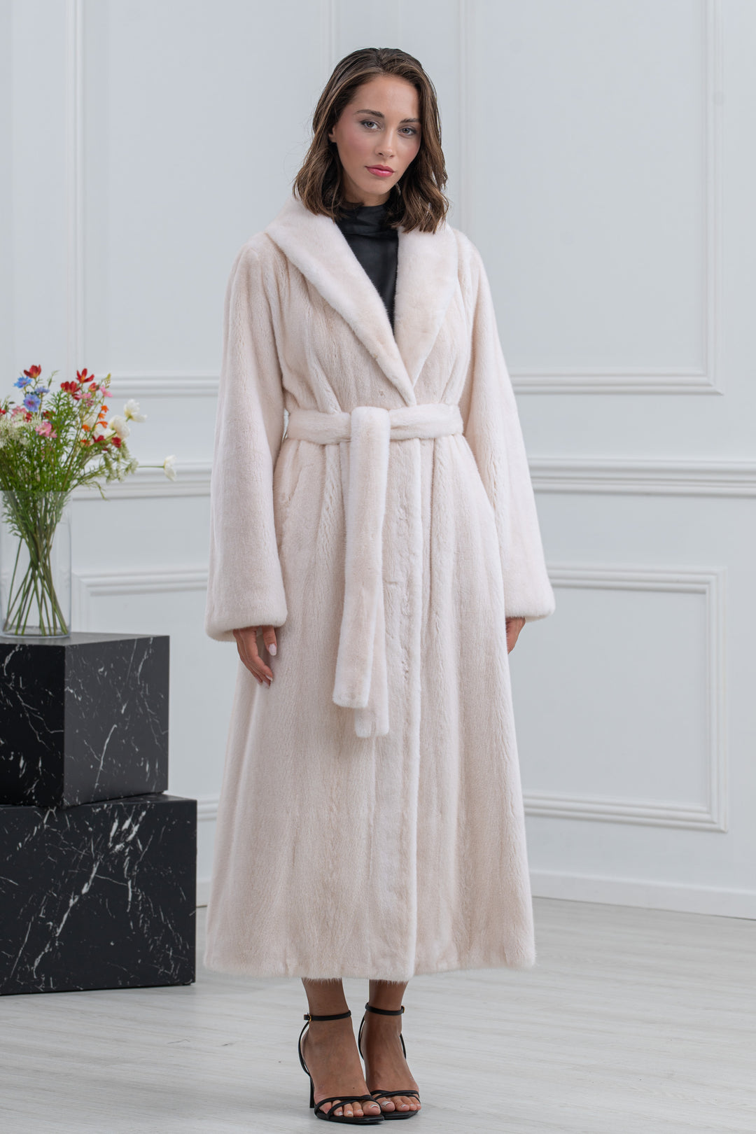 Pearl Mink Fur Coat - Women&