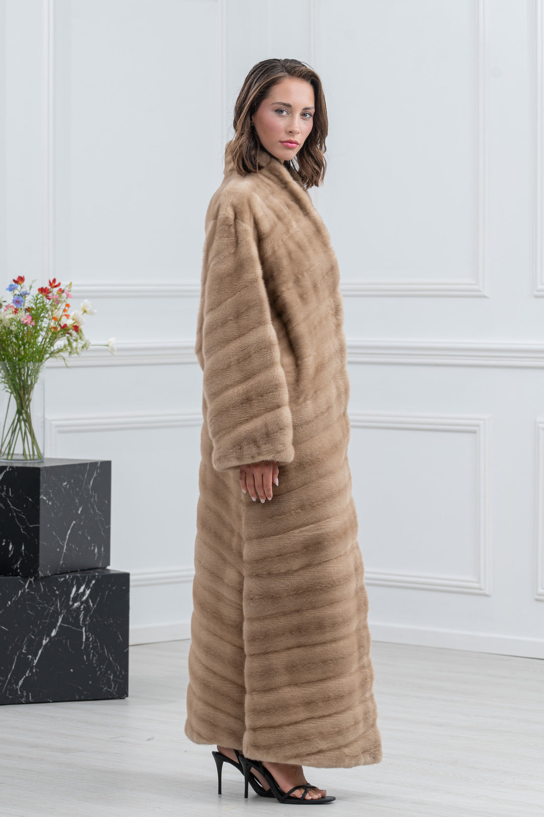 Palomino Mink Fur Coat - Women&