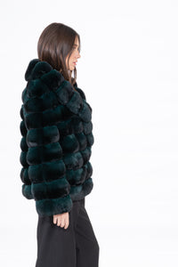 Elegant Amazonia Chinchilla fur coat for a refined look