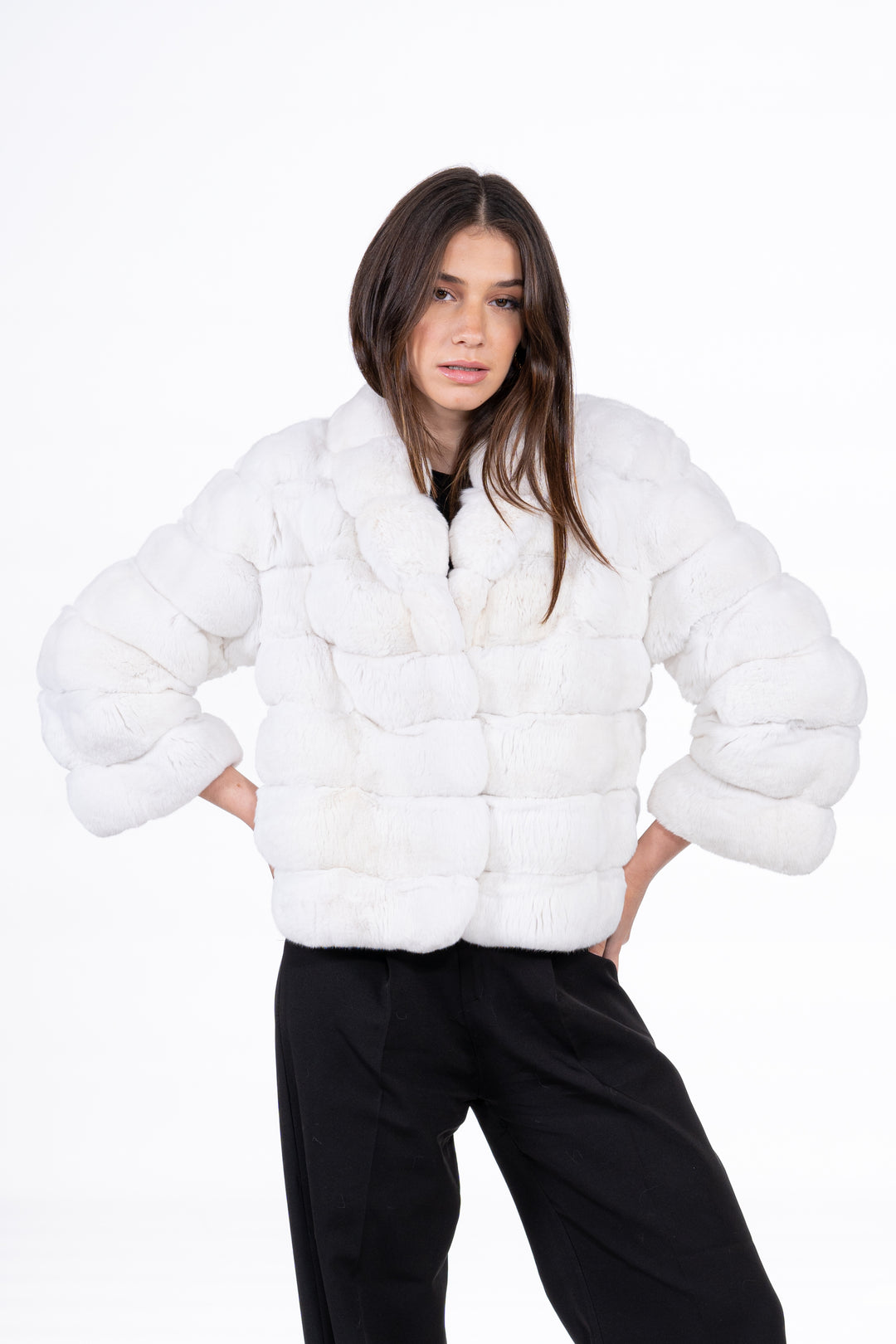 Premium Snow White Chinchilla fur coat for a sophisticated style by manzari