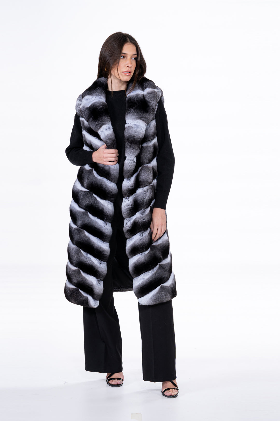 Elegant Natural Chinchilla fur coat for a refined look