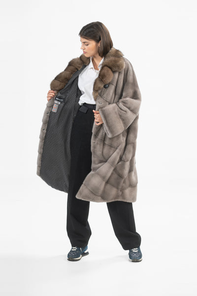 MINK COAT REVERSE V-SHAPPED COLAR TRIM