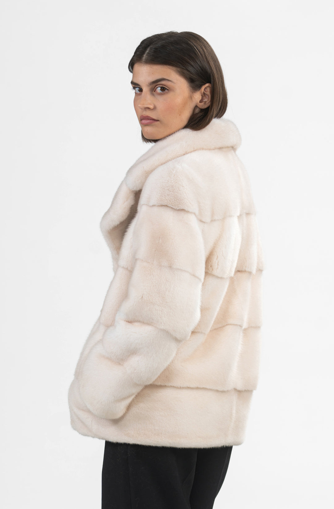 Exclusive Mink fur coat by manzari
