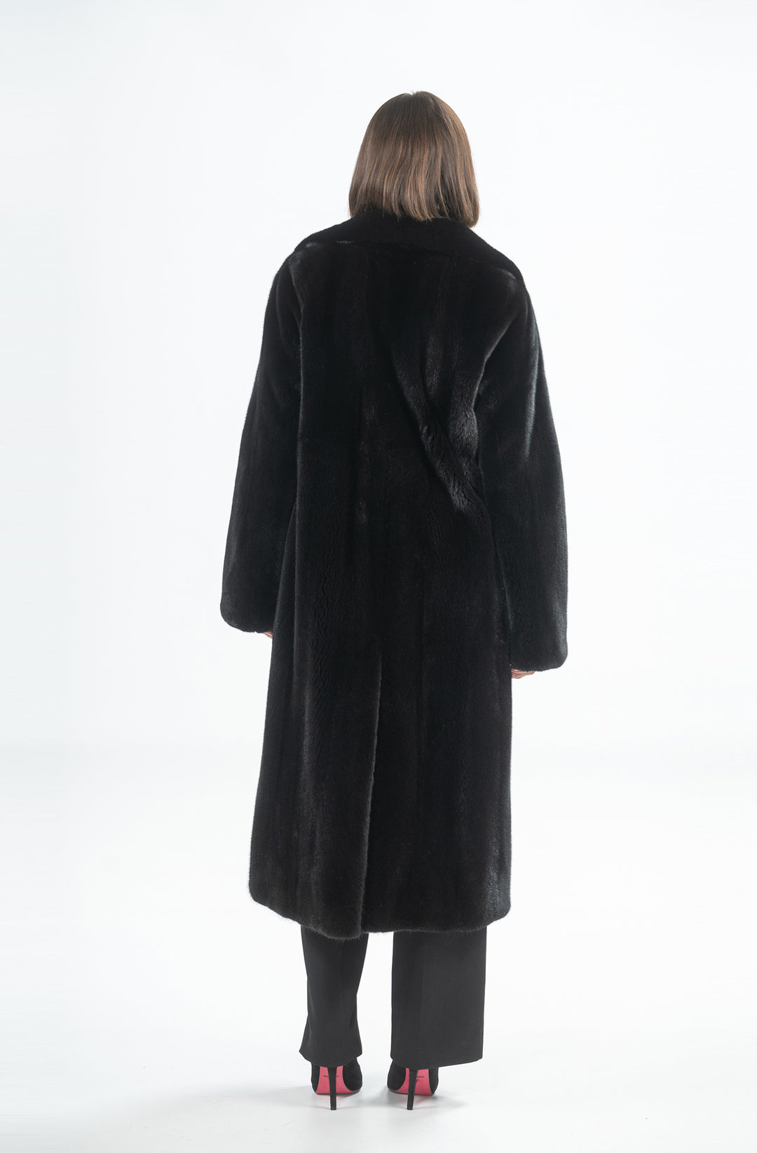 Exclusive Mink fur coat by manzari