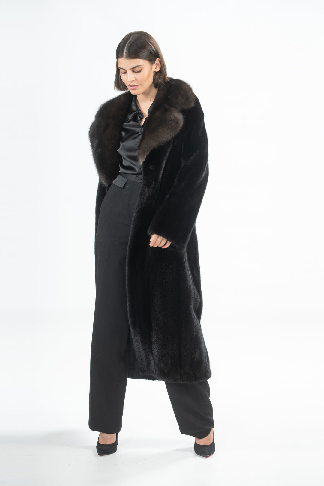 Premium Mink fur coat for a sophisticated style