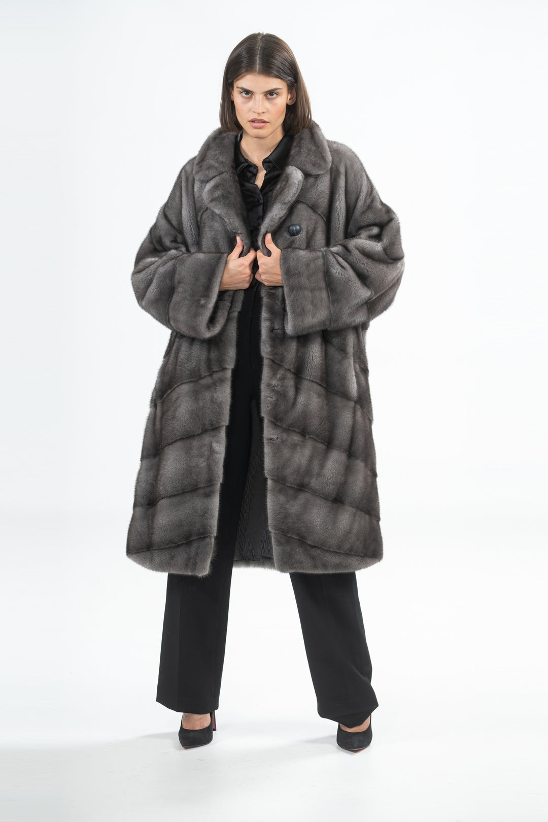 Exclusive Mink fur coat by manzari