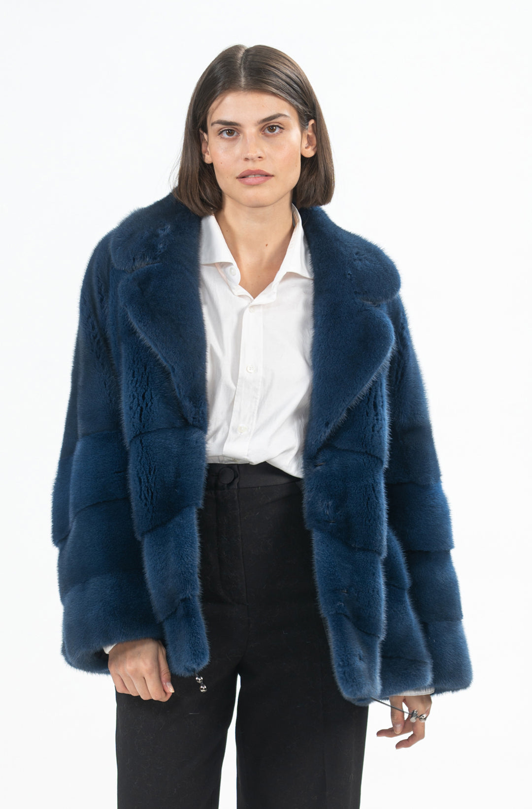 Manzari Mink fur coat for timeless elegance
