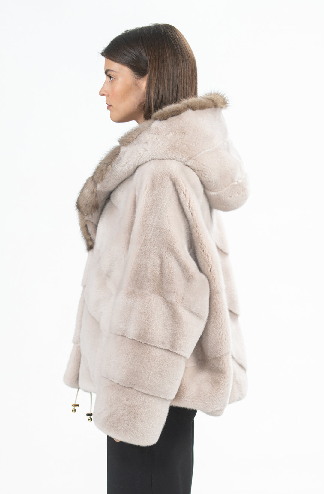 Classic Mink fur coat by manzari