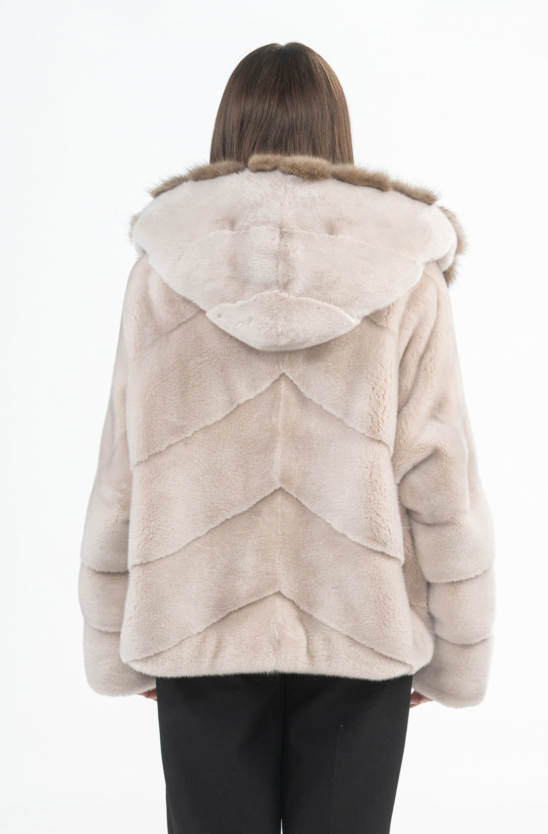 Premium Mink fur coat for a sophisticated style