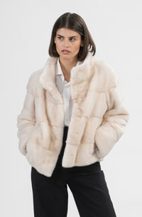 Manzari Mink fur coat with a modern touch
