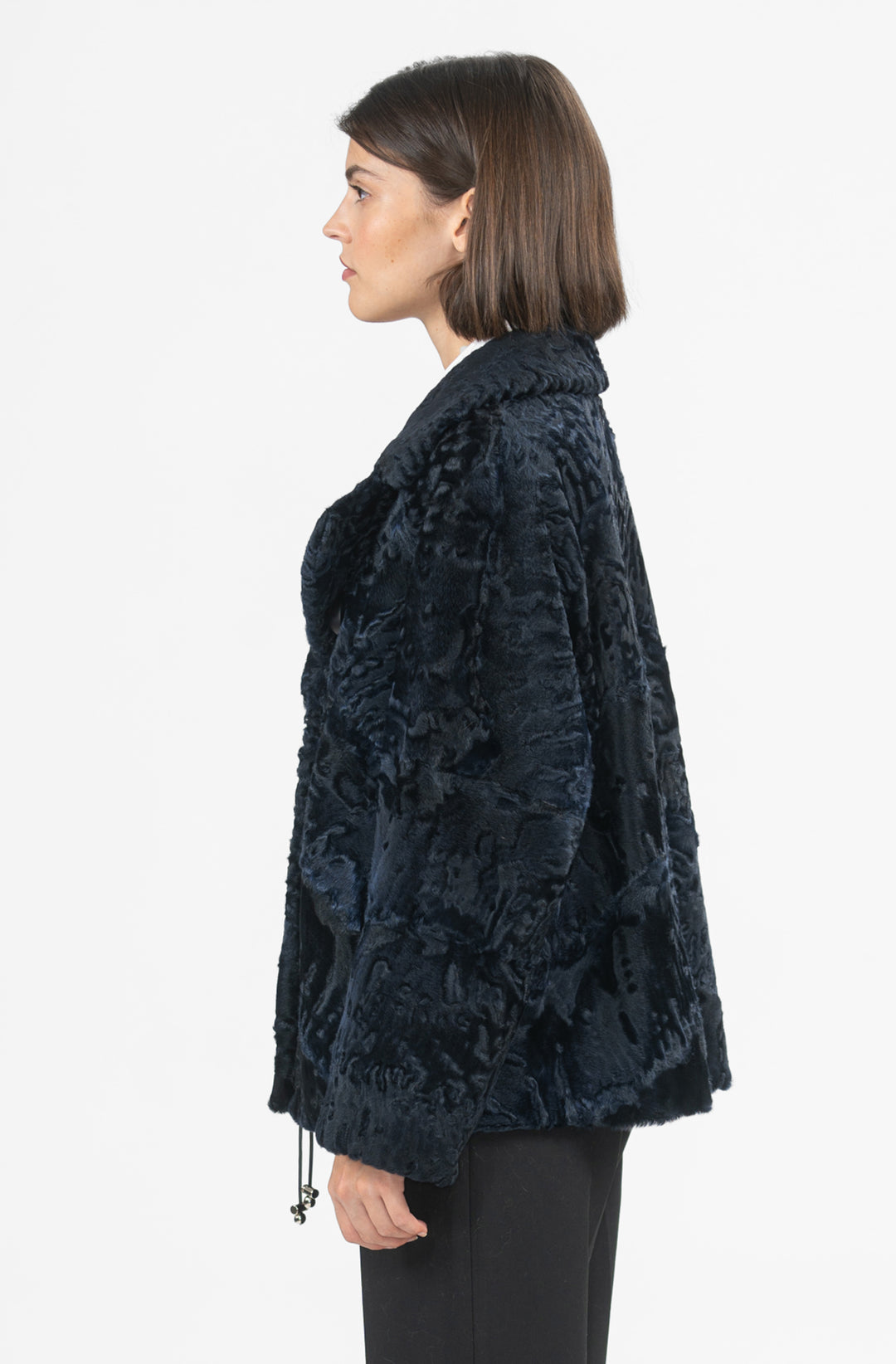 Manzari Swakara fur coat for a luxurious feel
